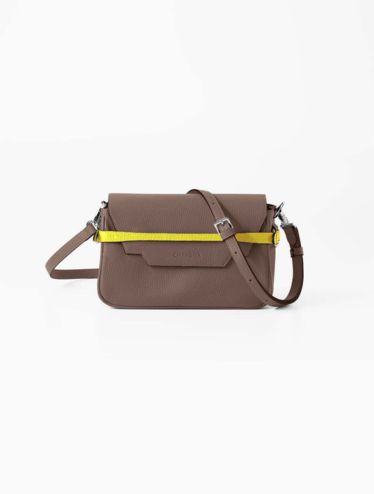 ご予約：8月中旬お届け＜New Handle Color＞IN AND OUT - ETOUPE BROWN